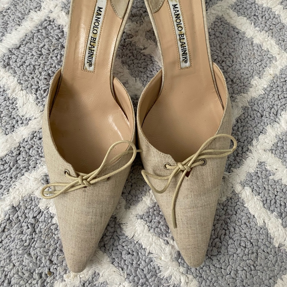 Manolo Blahnik Bow Accented Mule Slides